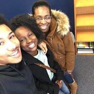 Meet your Posher, Remerkia